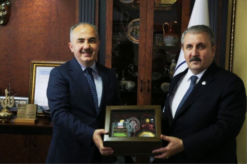 Rize Belediye Başkanı Metin, Büyük Birlik Partisi