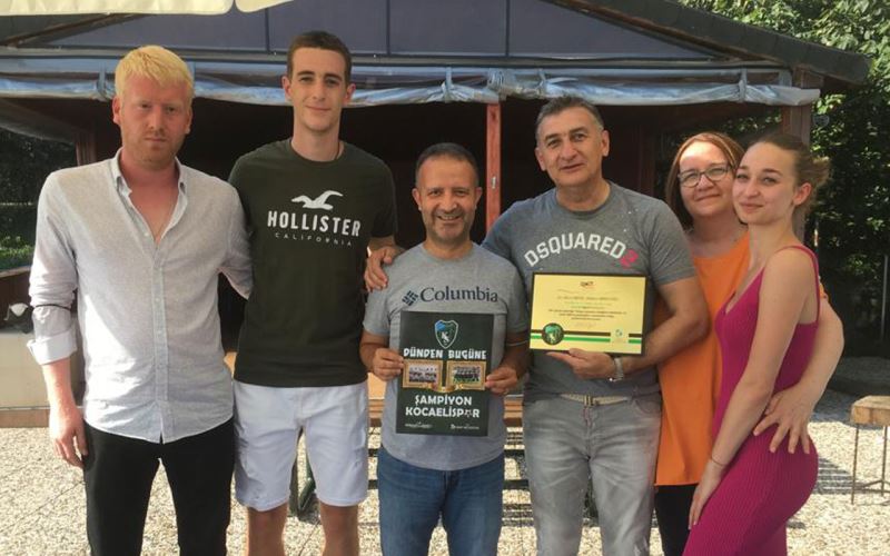 İzmit’ten Mirkovic’i duygulandıran plaket