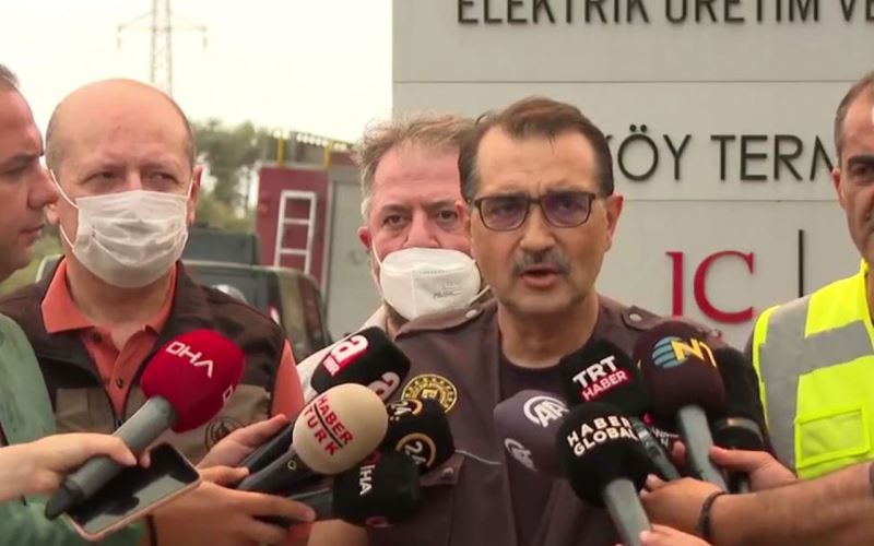 Bakan Dönmez: “Santrali tehdit eden bir durum yok”