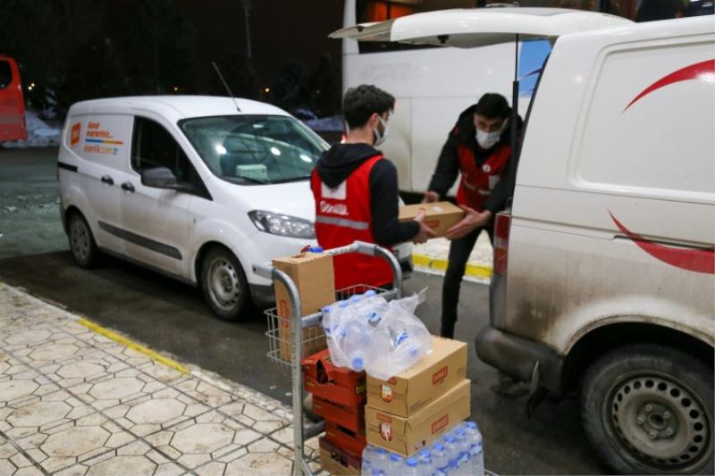 Yolların kapanmasıyla binlerce yolcu Malatya