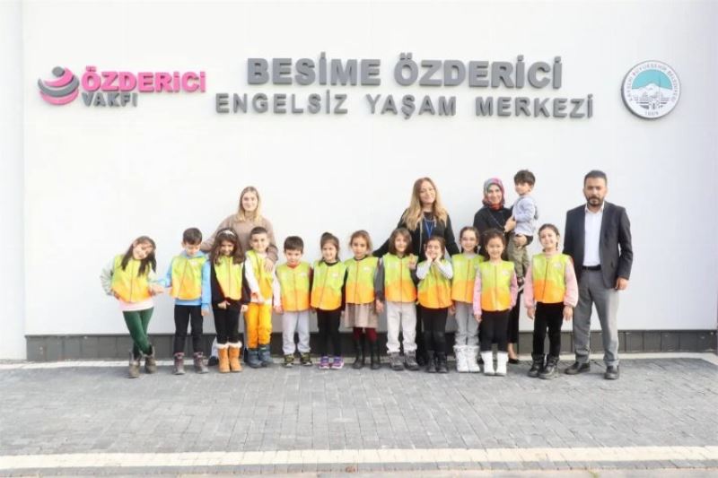 Kayseri Büyükşehir eğitimde engelleri kaldırdı