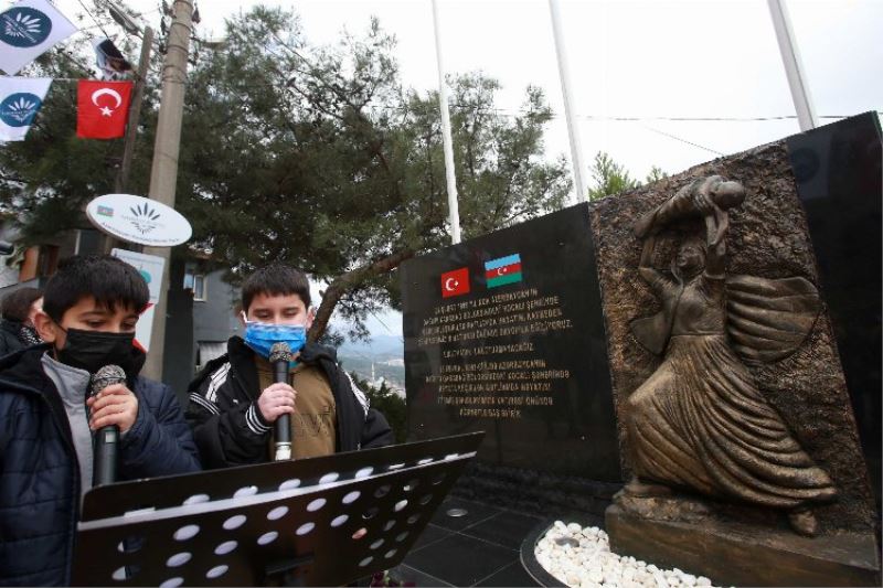 İzmir Karabağlar 30 yıllık acıyı unutmadı