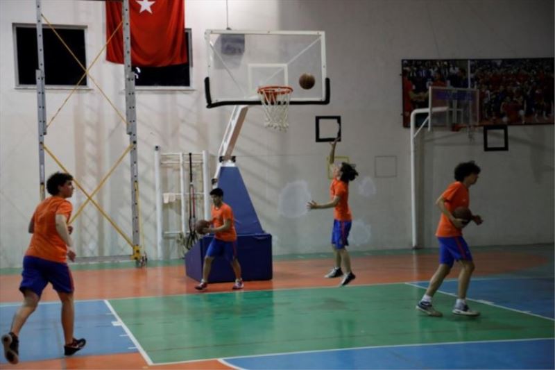 Bursa İnegöl Basketbol takımı potada tarih yazıyor 