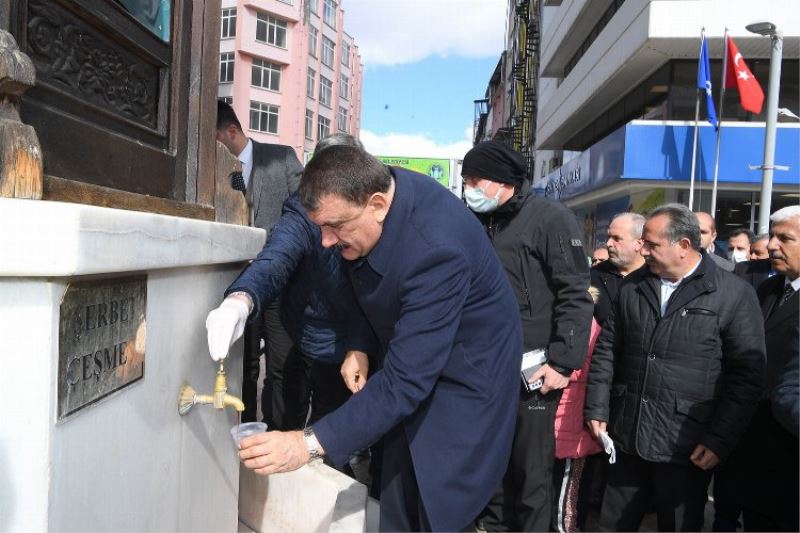 Malatya Kent Konseyi Malatyalı Niyazi Mısri’yi tanıtıyor