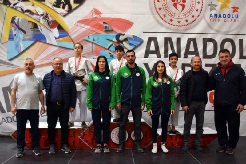 Manisa Büyükşehir’in judocuları, Afyon’da 5 madalya kazandı
