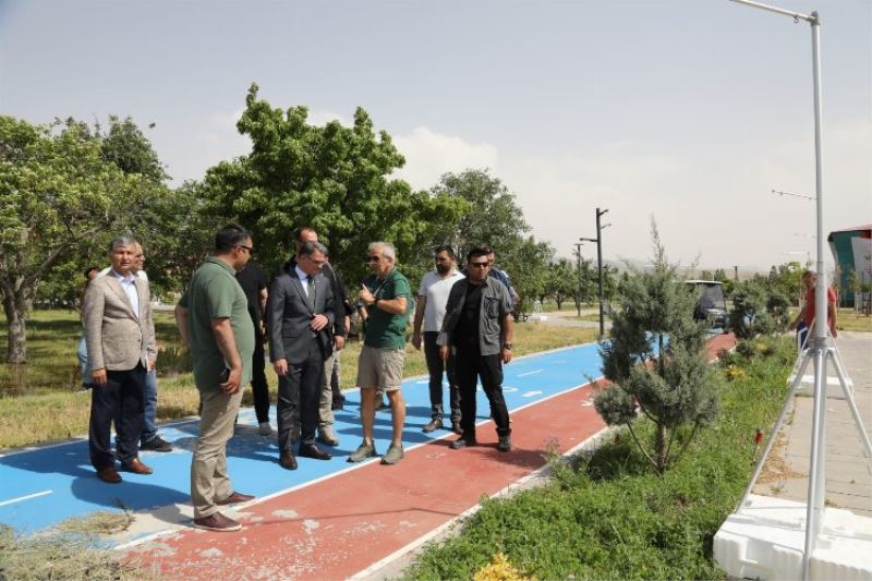 Van’da gökyüzü 2 bakanla gözlemlenecek