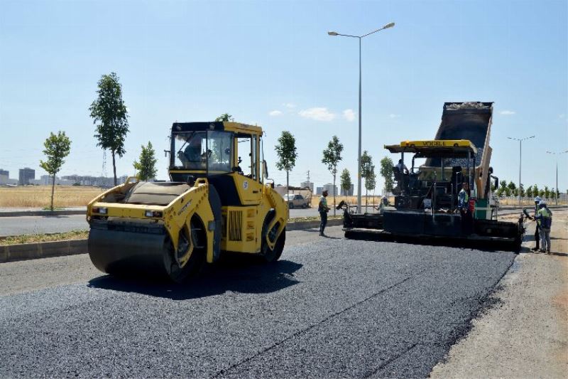 Diyarbakır’da bozulan yollar yenileniyor