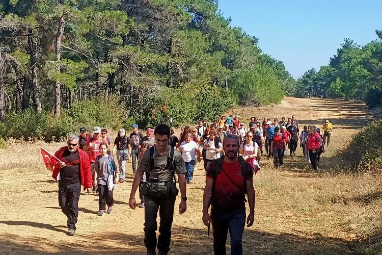 SARDOS: Çöplük bir dünyaya doğru hızla ilerliyoruz