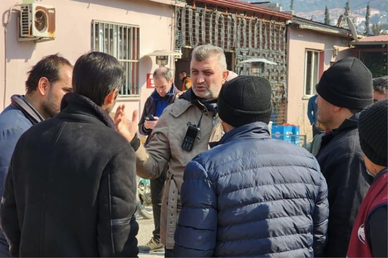 Gölcük deprem bölgesinde yaraları sarmaya devam ediyor