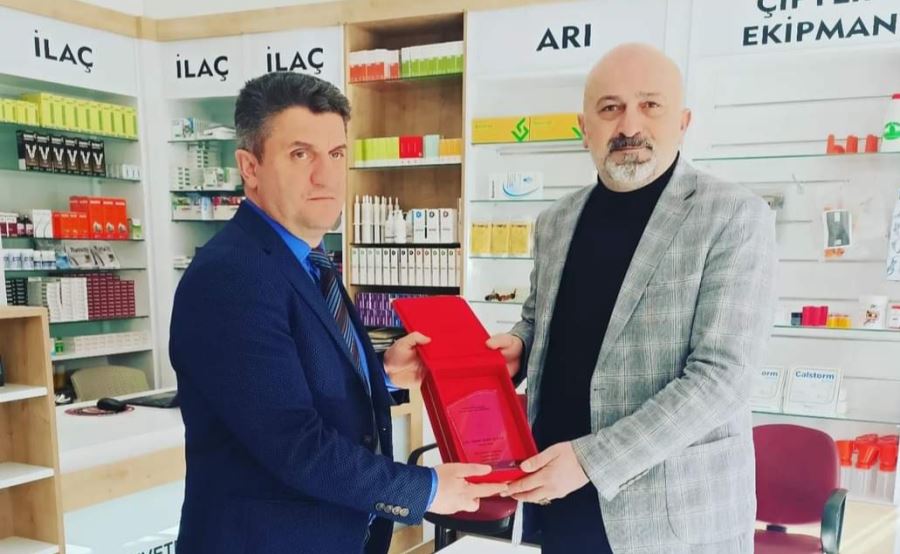 Kestel Gençlik Spor İlçe Müdürü Yavuz, Can Vet veteriner kliniğini ziyaret etti