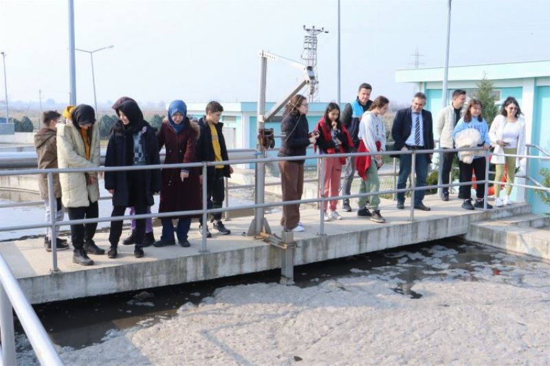 Manisalı öğrencilerden Saruhanlı AAT’yi inceleme