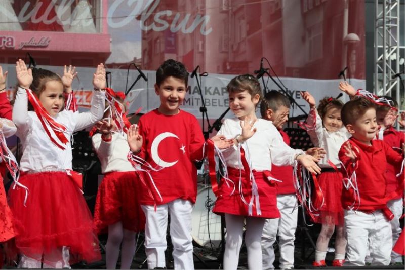 İzmitli çocuklar 3 gün boyunca gönüllerince eğlendi