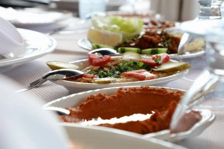 Depremde kullanılamaz hale gelen Hatay Gastronomi Evi yeniden açıldı