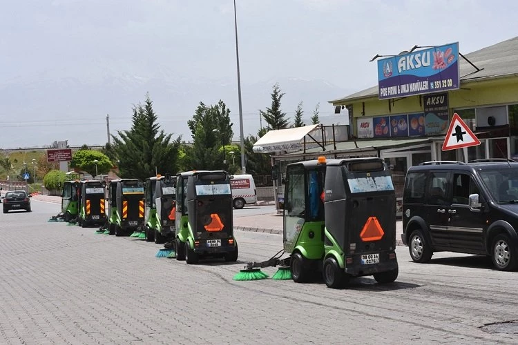 Kayseri Kocasinan çöpleri ekonomiye kazandırıyor