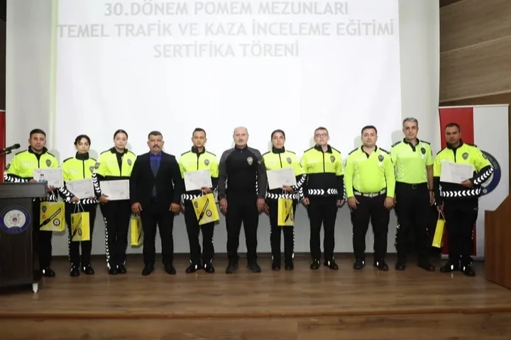 Bursa’da trafik polislerine trafik ve kaza inceleme eğitimi