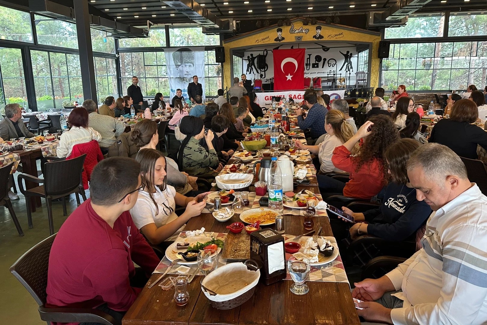 Genel Sağlık İş Sendikası Keşan’da kahvaltı düzenledi