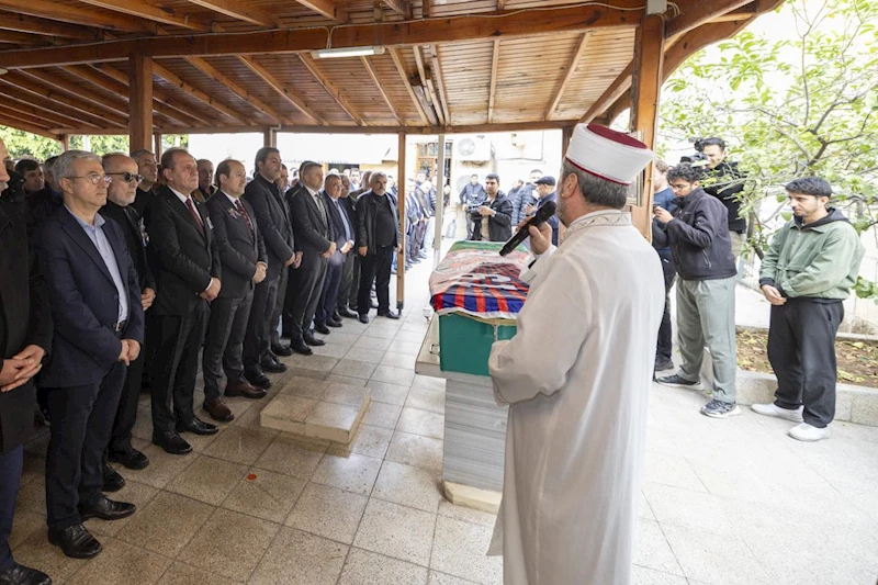 Başkan Seçer, MİY Onursal Menajeri Hacı Bayram Birinci’nin Cenaze Törenine Katıldı