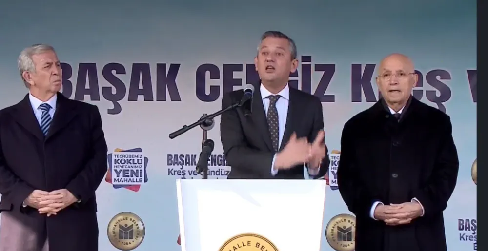 “Türkiye, Sığınmacıları Göndermeli ve Kendi Gündemine Dönmelidir”