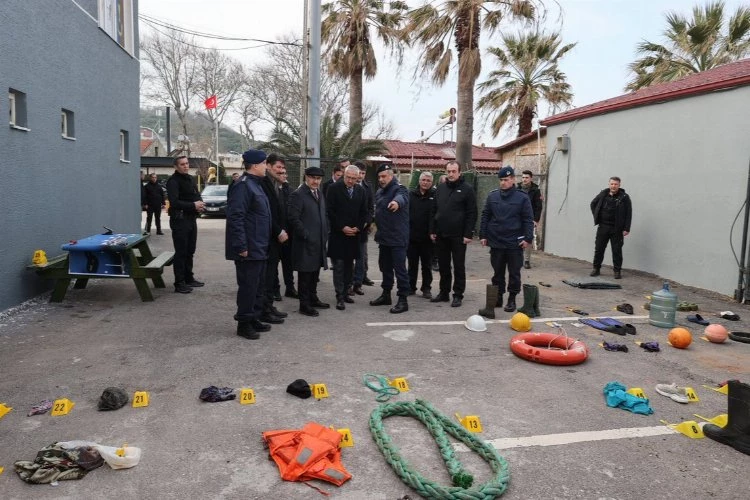 Kayıp mürettebat için aramada 6. gün.. Bulunan eşyalar detaylı şekilde inceleniyor