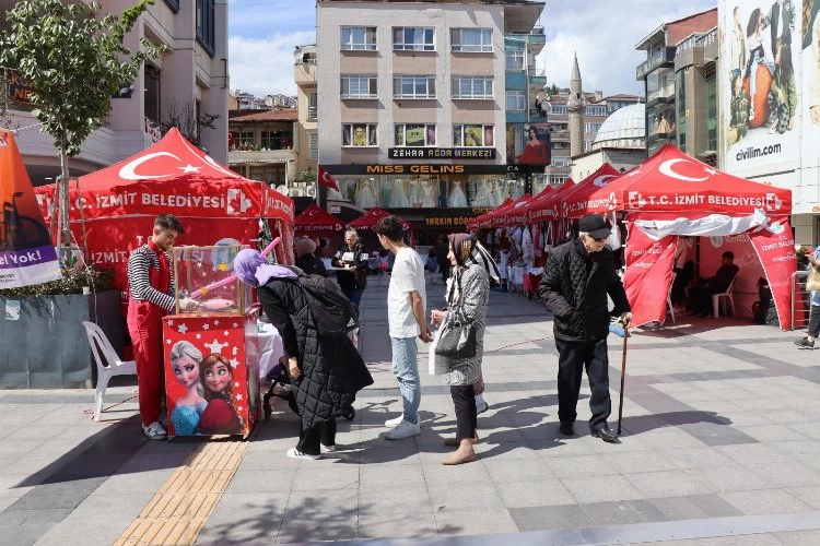 İzmit Belediyesi Engelliler Haftası’nda farkındalık yaratıyor