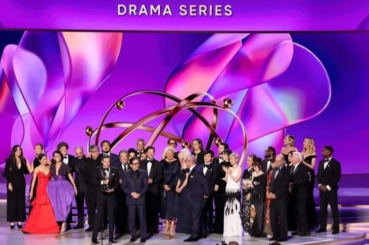 76. Emmy Ödülleri’nde Japonya’nın kalbi Hollywood’da attı