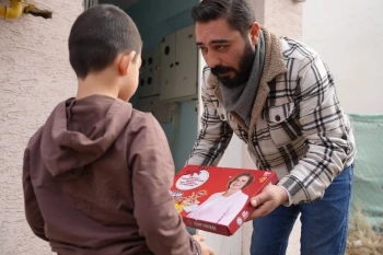 KARNE HEDİYESİ BAŞKAN ÜNLÜCE’DEN