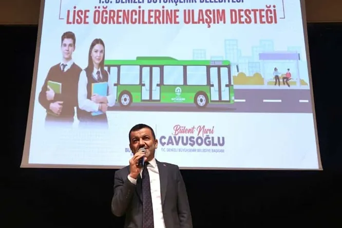 Denizli Büyükşehir’den liselilere ulaşım desteği