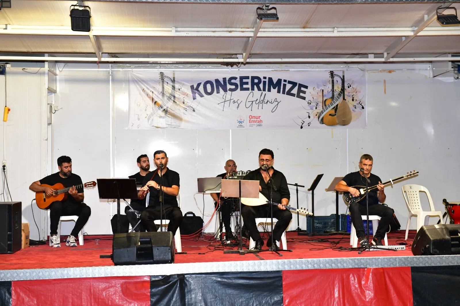 İzmir Çiğli’de yaz boyunca sokaklar sanatla şenlendi