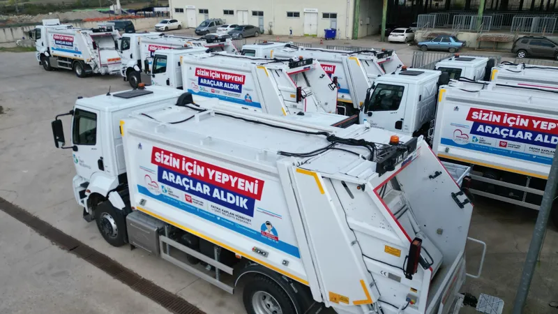 İzmit Belediyesi 76 Milyon Liralık Araç Yatırımını Tanıtacak