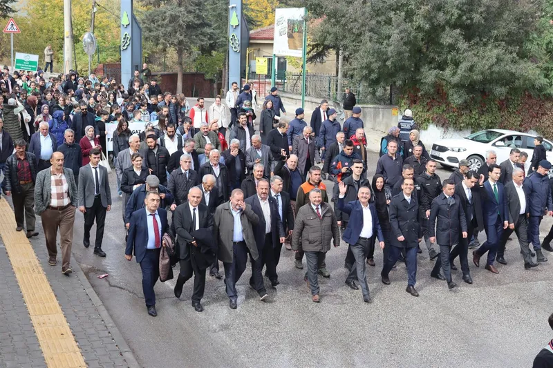 İstiklal Yolu Yürüyüşü