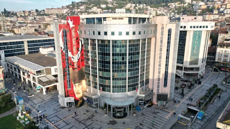 İZMİT BELEDİYESİNDEN KABAOĞLU’NDAKİ TAŞINMAZLAR İÇİN SATIŞI İHALESİ