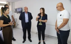 Eşbaşkan Bucak, Çermik’te sosyal yaşamı güçlendirecek merkezde incelemelerde bulundu