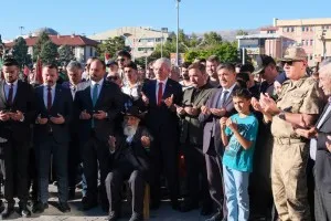 Dörtyol Meydanı’nda Gazze için dualar edildi