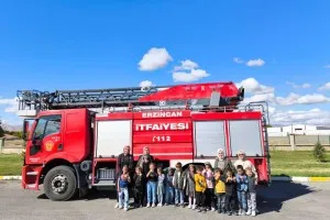 Minik Öğrencilerden İtfaiye Müdürlüğümüze Ziyaret