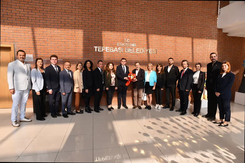 CHP Tepebaşı Yönetimi Tepebaşı Belediye Başkanı Ahmet Ataç