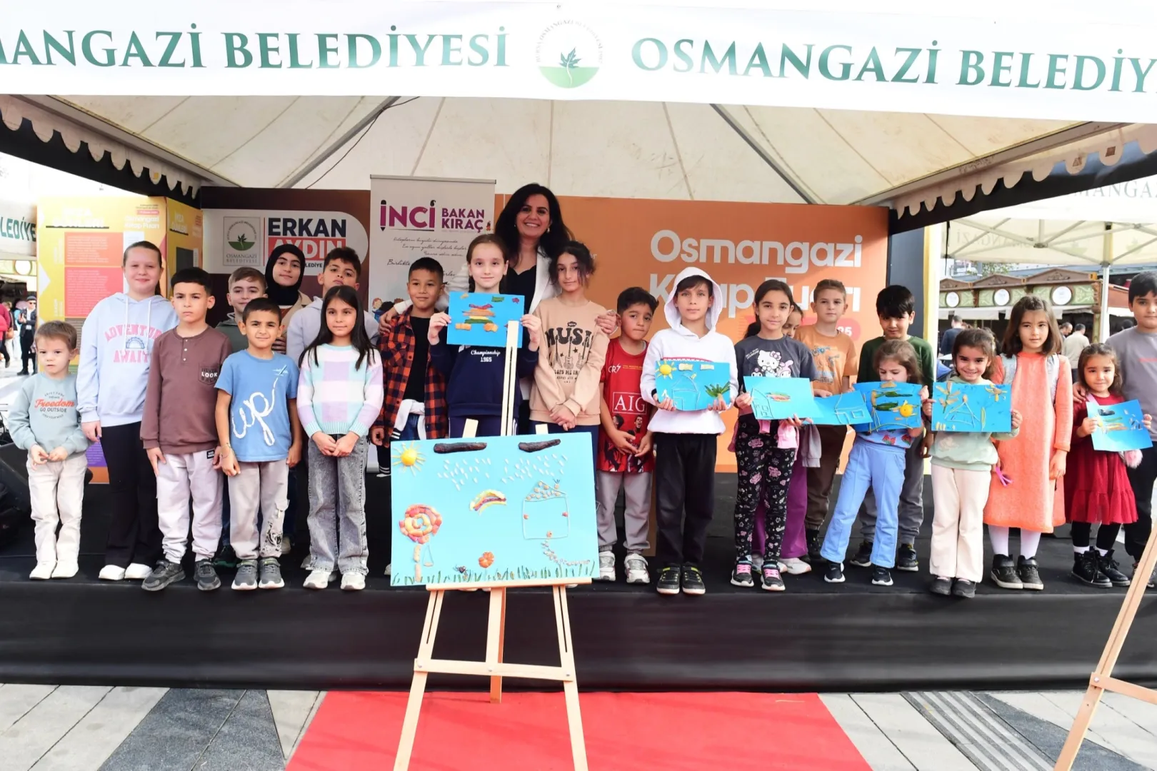 Bursalı 100 bini aşkın kitap sever Osmangazi