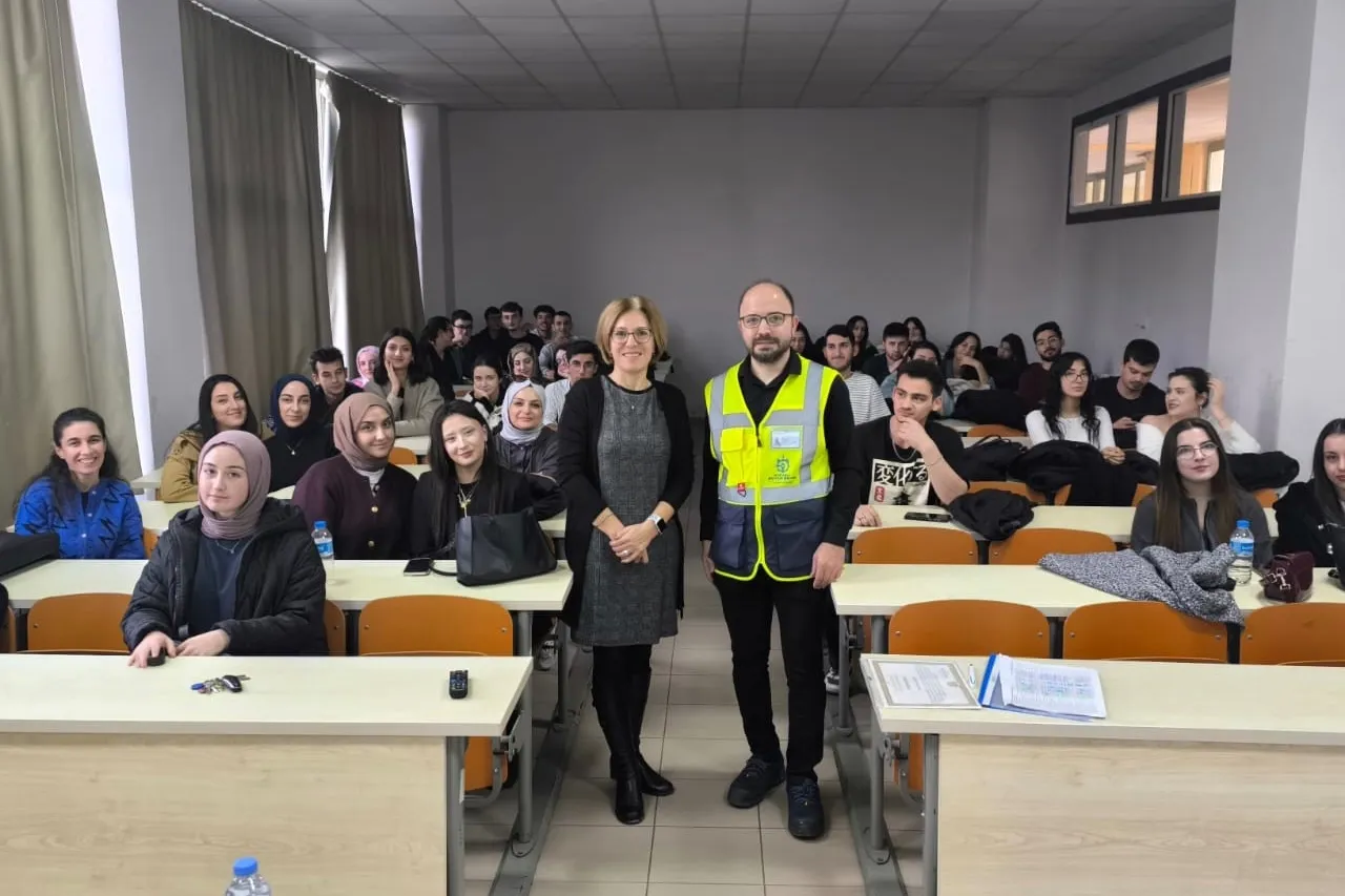 Kocaeli’de öğrencilere iş sağlığı ve güvenliği desteği