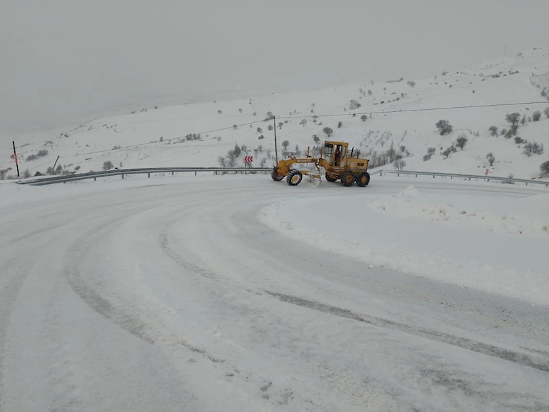 Büyükşehir, Kent Genelinde Kardan Dolayı Kapalı Yol Bırakmadı