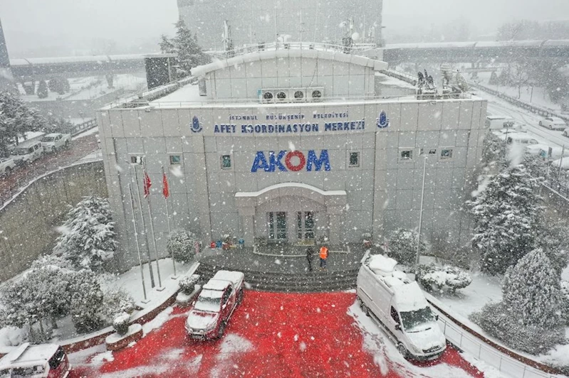 AKOM DUYURDU: İSTANBUL İÇİN YENİDEN KAR ALARMI