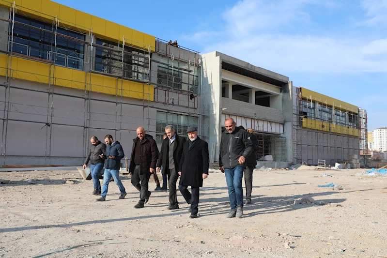 BAŞKAN ÇOLAKBAYRAKDAR, “İLK GÜNDEN BERİ VERDİĞİMİZ SÖZLERİ YERİNE GETİRMENİN MUTLULUĞUNU YAŞIYORUZ