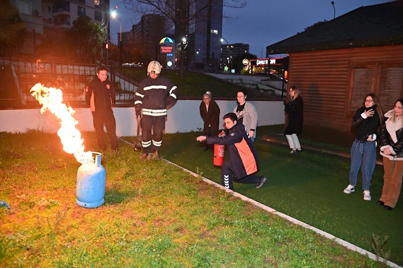 Büyükşehir’den Çalışanlarına Yangın Eğitimi