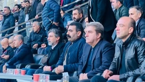 Eş Başkan Hatun, Amedspor maçını izledi