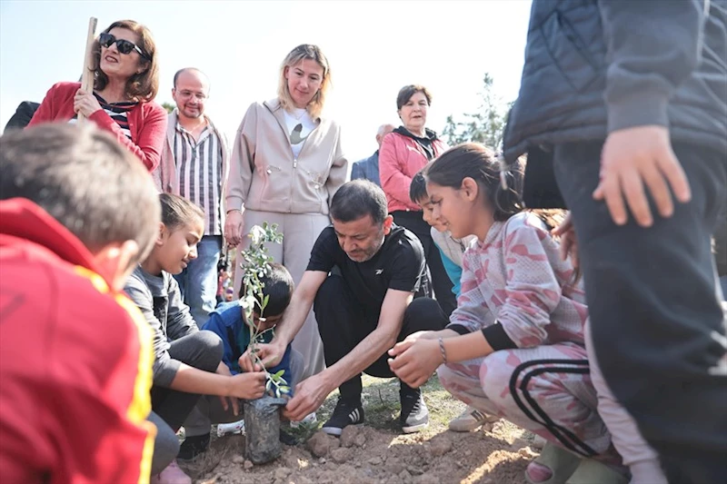 Katledilen 445 kadın anısına fidanlar toprakla buluştu