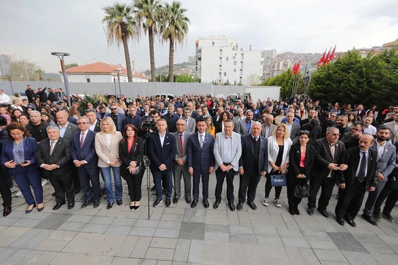 Başkan Önal, personelle bayramlaştı