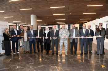 Kadın Mezar Taşları Sergisi Ziyarete Açıldı