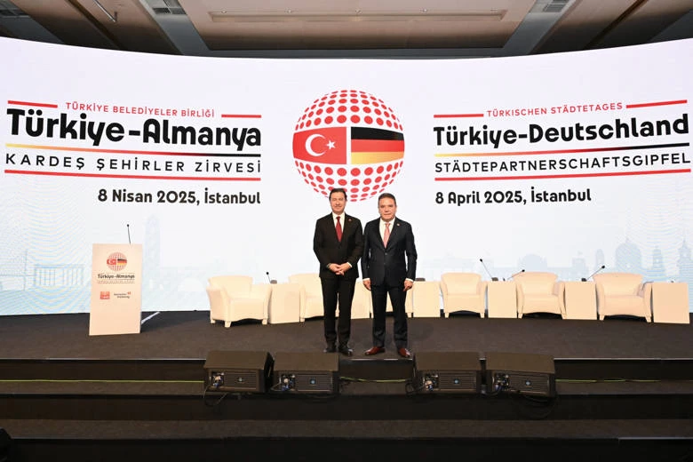 ABB Başkanı Muhittin Böcek Türkiye-Almanya Kardeş Şehirler Zirvesi’nde