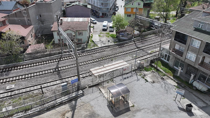 Büyükşehir Alifuatpaşa’da yılların sorununu çözüyor: Hemzemin geçit aktif duruma getirilecek