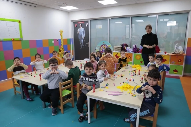 Konaklı Minikler Sanatla Büyüyor