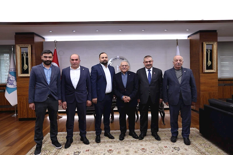 Çiftçi Dostu Başkan Büyükkılıç’a Ziraat Oda Başkanlarından Ziyaret