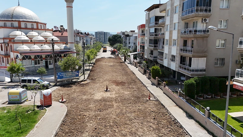 BAŞKAN ÇERÇİOĞLU EFELER’İN YOLLARINI YENİLEMEYİ SÜRDÜRÜYOR